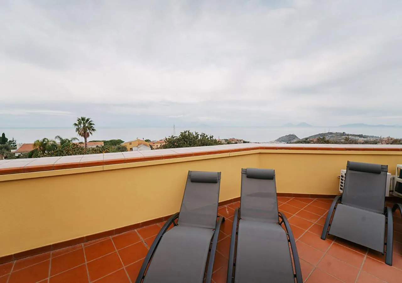 Villa Gabry Capo dʼOrlando Bed & Breakfast