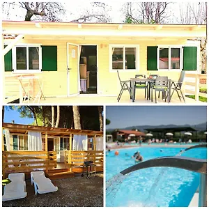 https://international-camping-river-house-pool-lerici-cinque-terre.hotelitalianriviera.com