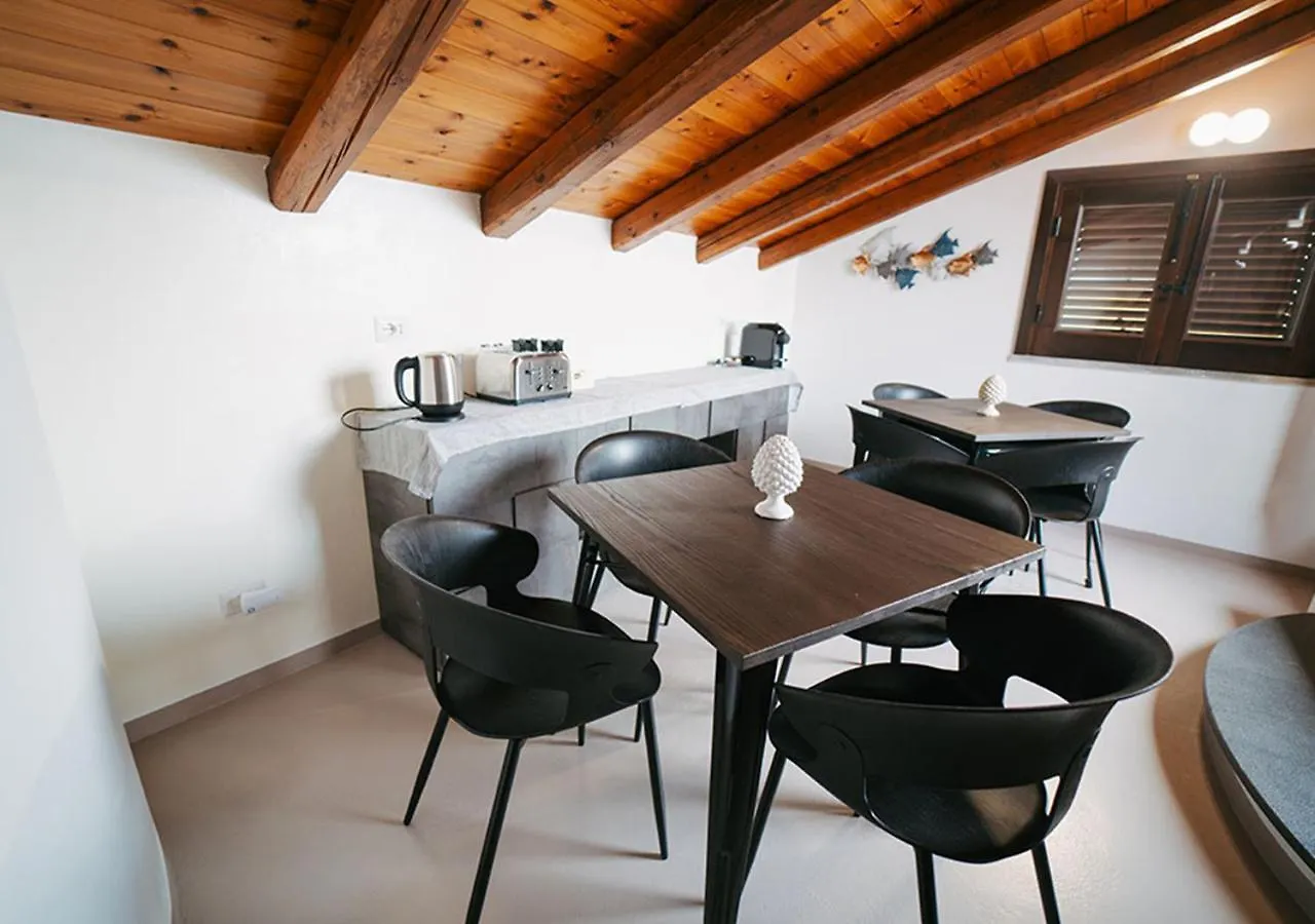 Villa Gabry Capo d'Orlando Bed & Breakfast