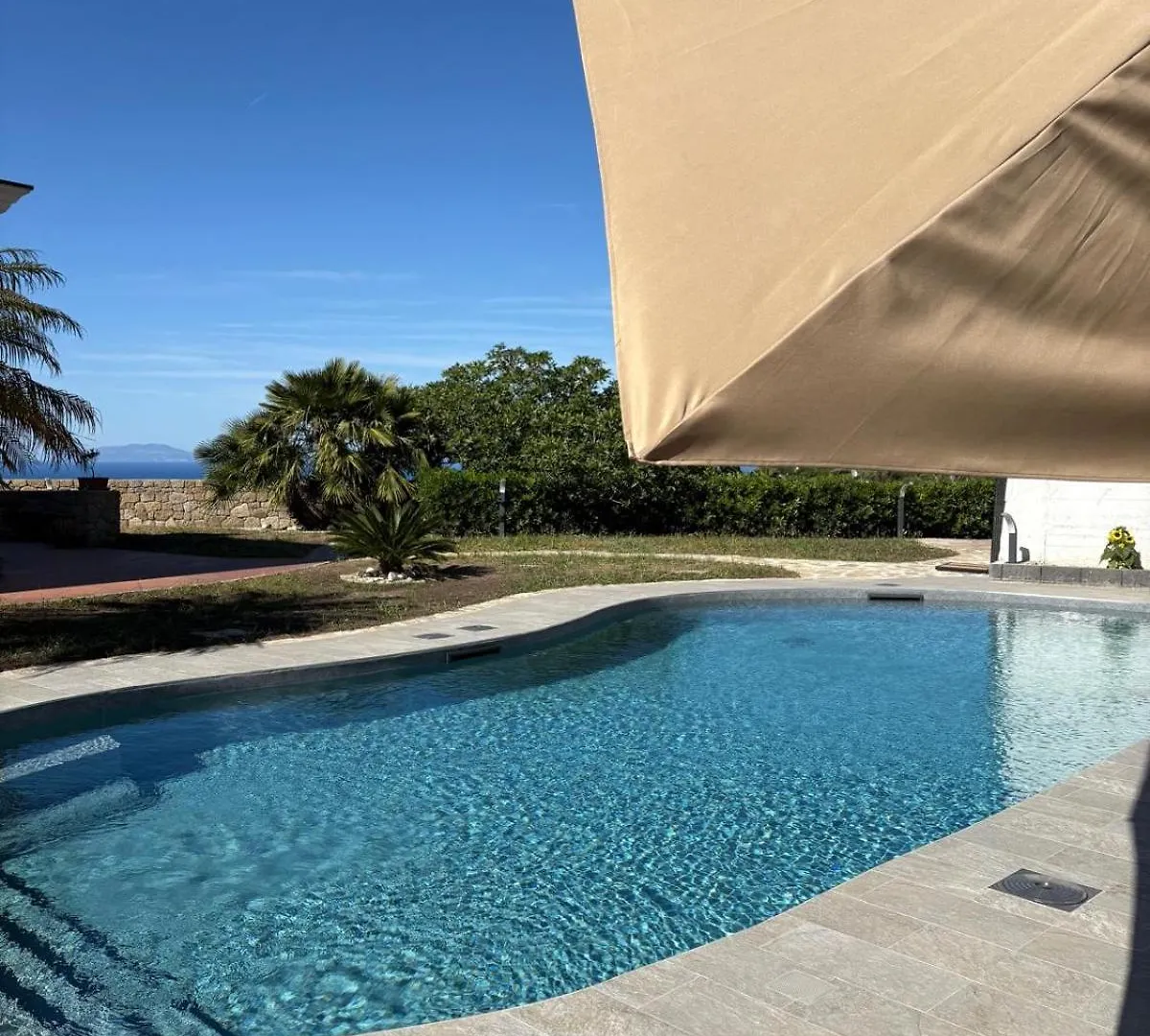 Villa Gabry Capo d'Orlando Bed & Breakfast
